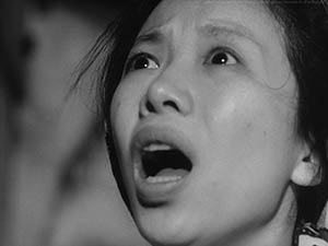Kyôko Kishida in Woman in the Dunes (1964) 